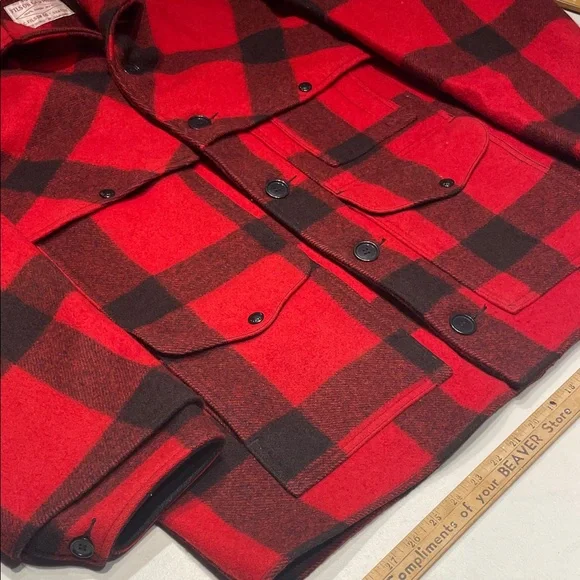 “Discontinued”FILSON size large DOUBLE MACKINAW WOOL CRUISER JACKET - Picture 4 of 13
